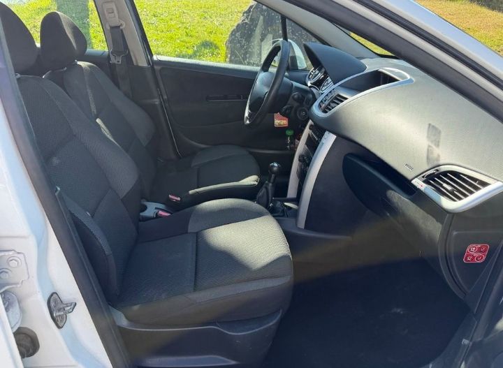 Peugeot Automobili: Peugeot 207SW 1.6hdi – Usato da Regensdorf venduto da pmj_v89t 7