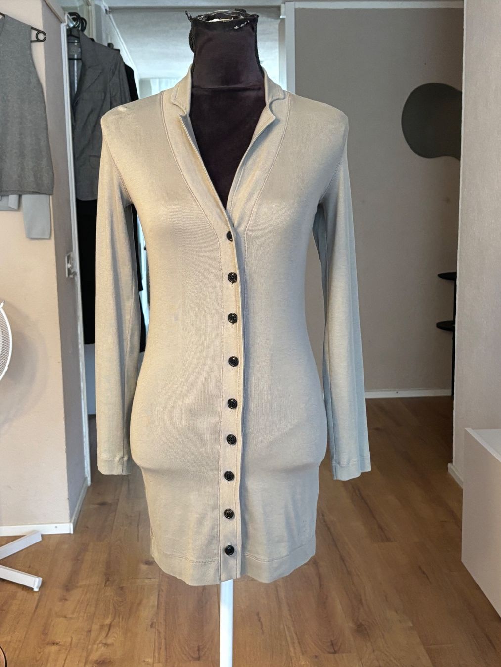 Jacken: Marc Cain gerippte Long  Strickjacke Baumwolle – Gebraucht aus St. Margrethen SG von dijanaO 3