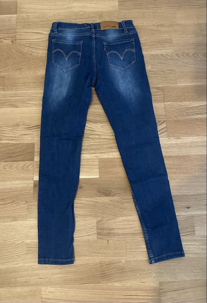 Levi's Jeans: LEVI‘S Damen Jeans – Nuovo (secondo la descrizione) da Bern venduto da akl_sy9s 1