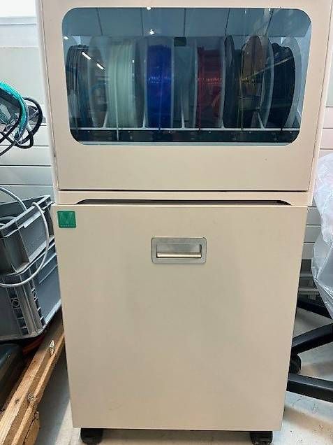 Ultimaker Stampanti 3D: Ultimaker S5 3D-Drucker mit Material Station – Usato da Schlieren venduto da fel_5xs9 3