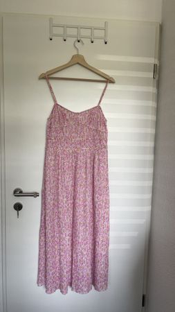 Zara Kleid Gr. L