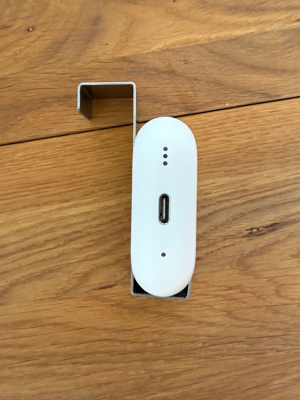 Apple Cuffie: APPLE AirPods Pro 2 Charging Case – Usato da Lausanne venduto da Nine1982 8