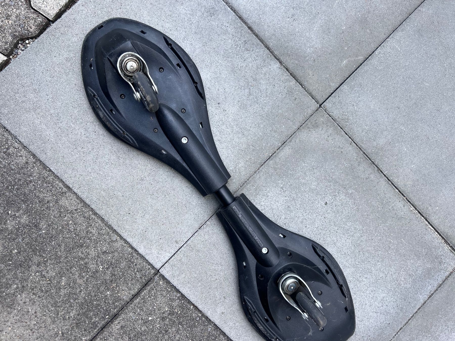 Skateboards: Waveboard Surfskate gutem Zustand – D'occasion à baar par abt75 1