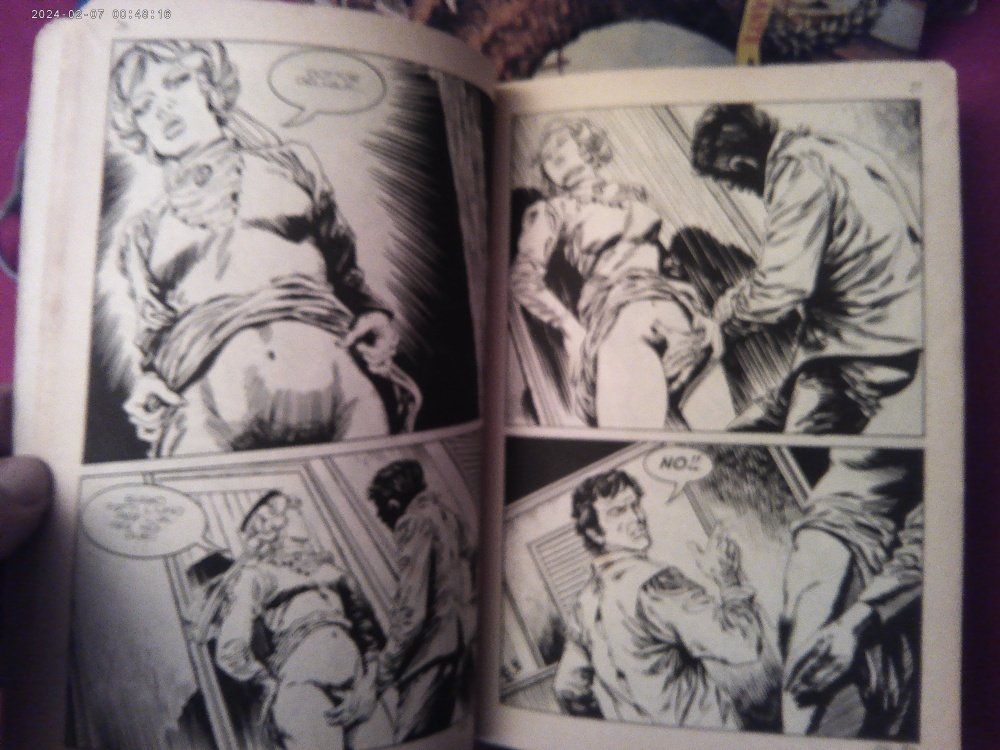 Fumetti: 8 X  Horror EROTIC - Comic  "Terror" & "Oltretomba" – Usato da Volketswil venduto da nemo2000 8