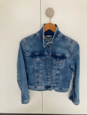 Jeansjacke hell