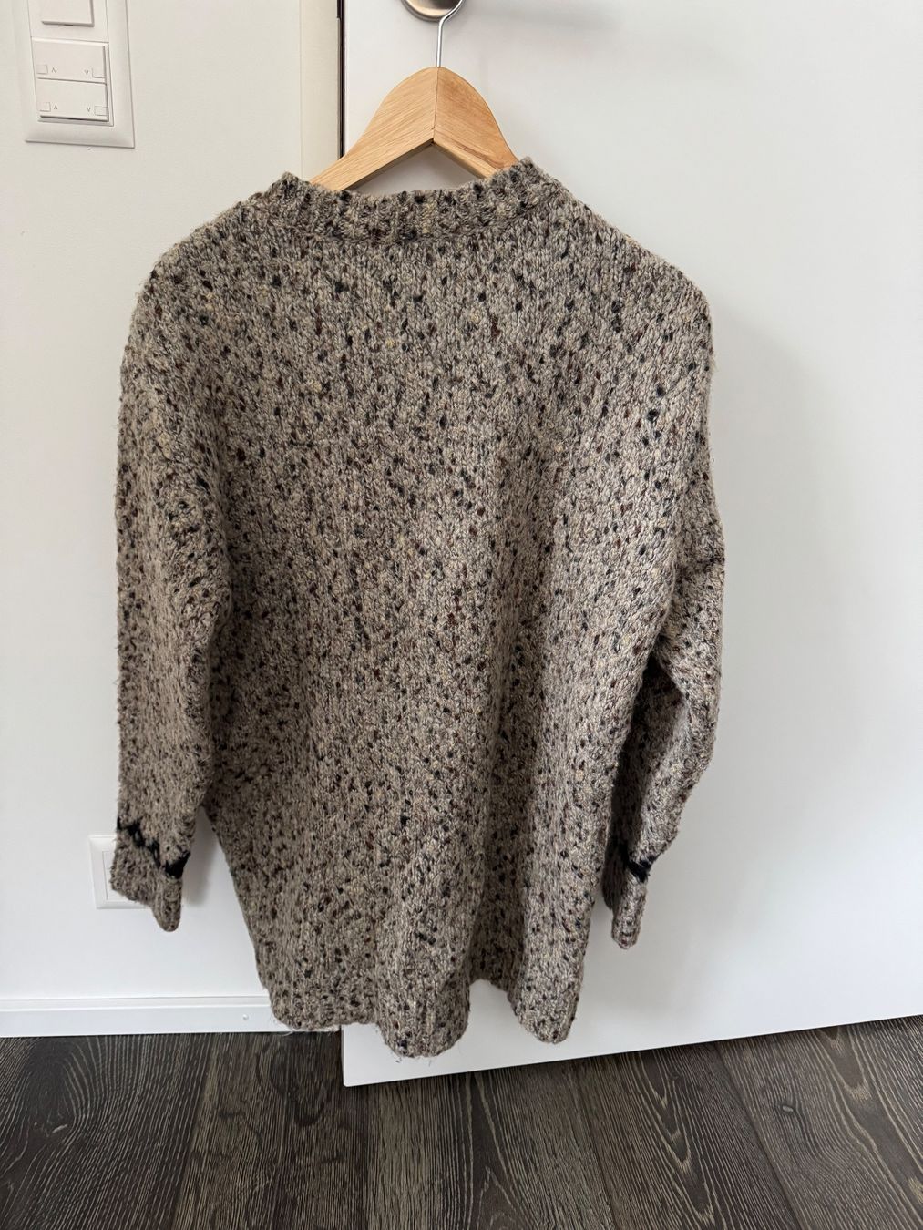 Mango Maglioni & Felpe: Damen Mango langer Pullover aus Wollmischung – Usato da Meilen venduto da Emma_321 3