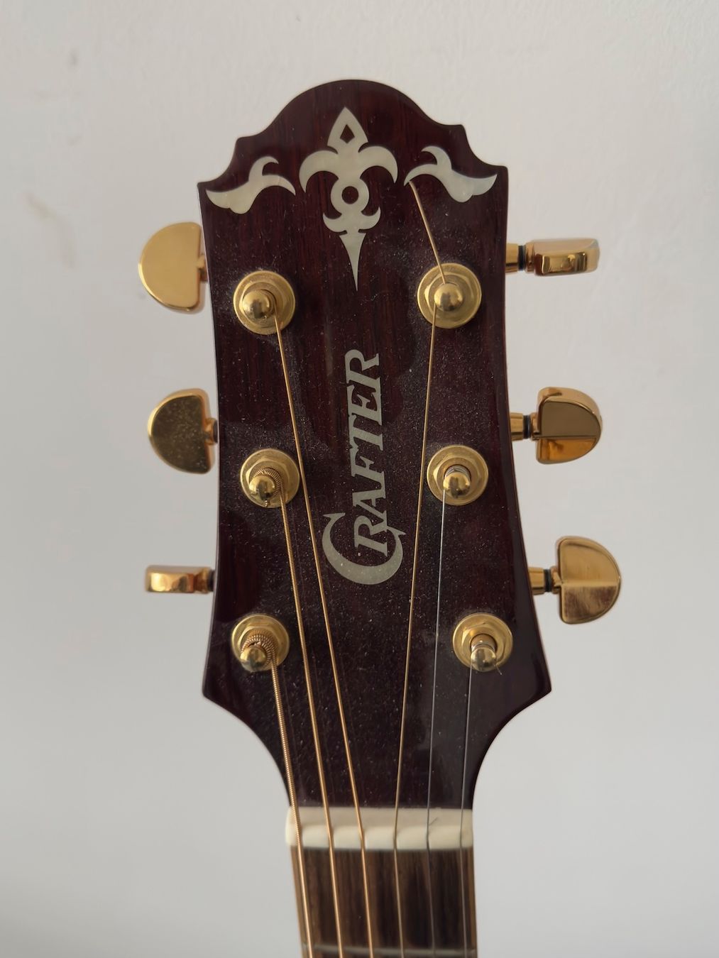 Strumenti musicali: Gitarre CRAFTER GLXE-3000/RS – Usato da Vevey venduto da souris14 3