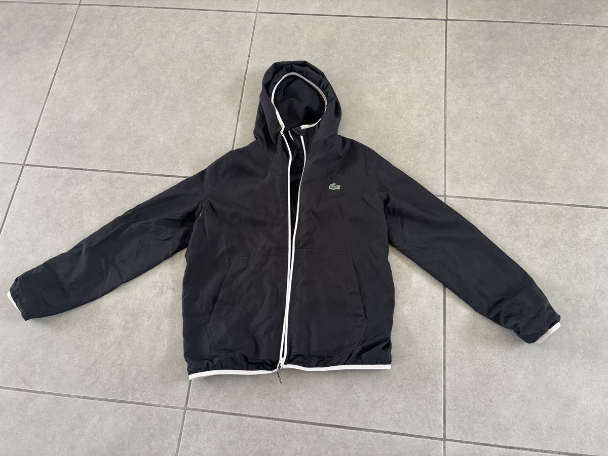 Vestes: K-way Lacoste noir  – D'occasion à Confignon par MVAR