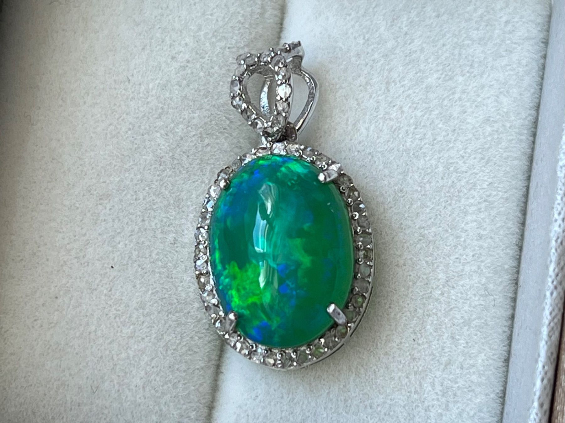 Ciondoli: Anhänger in Silber mit Opal und Diamanten – Nuovo (secondo la descrizione) da Bern venduto da Steinfieber 1