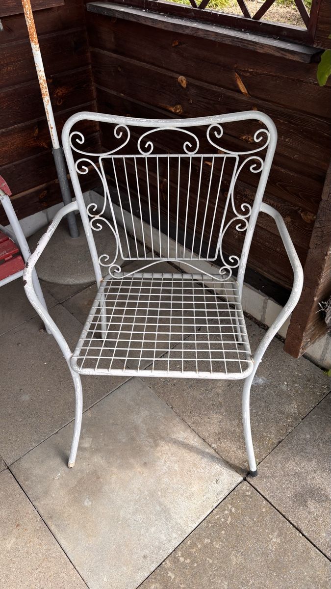 Tavoli: Gartentisch & 2 Stühle, Metall, Vintage Stil – Usato da Zug venduto da sim_959f 2
