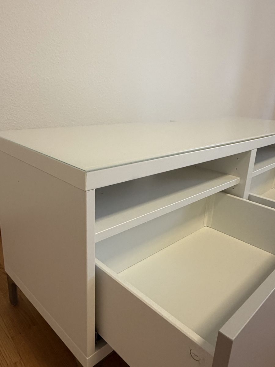 Meubles TV: Fernsehtisch / TV - Möbel weiss/grau – D'occasion à Basel par maipengye 6