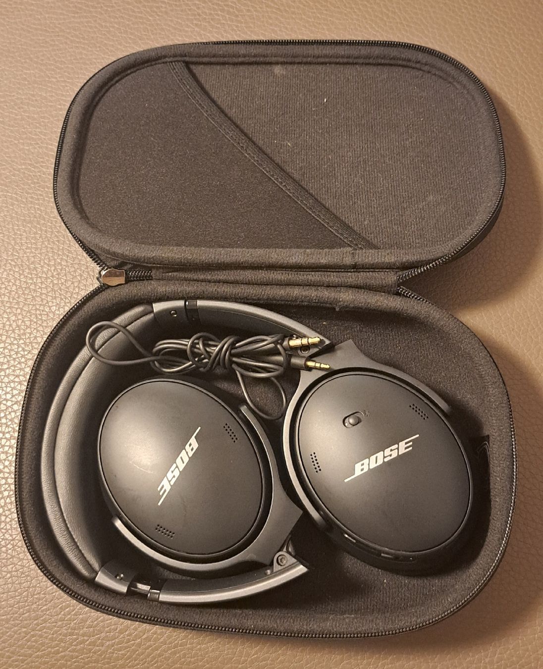 Bose Kopfhörer: BOSE Original Bluetooth Kopfhörer – Gebraucht aus Biel/Bienne von Sasha4u