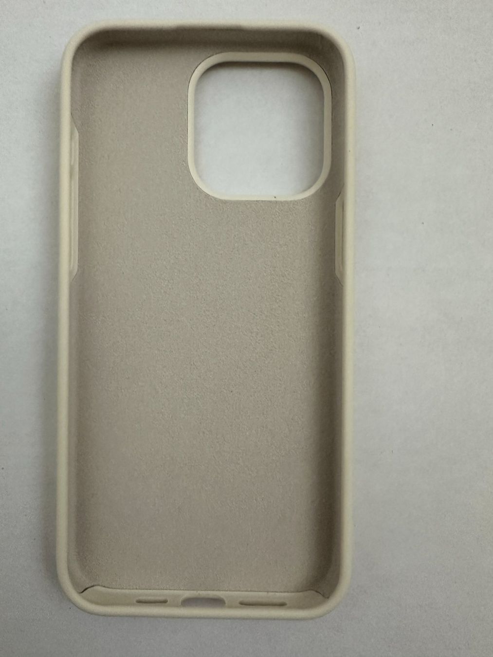 Cover & Protezioni schermo: White, iPhone 15 PRO, Liquid Silicone Phone Case – Nuovo e nell'imballaggio originale da Gattikon venduto da Sarahs_Schatzkammer 2