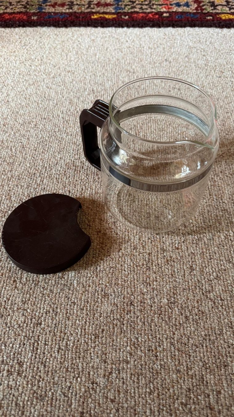 Caraffe: Unviersal-Glaskrug mit Deckel hitzebeständig – Usato da Henggart venduto da hen_9f22 1