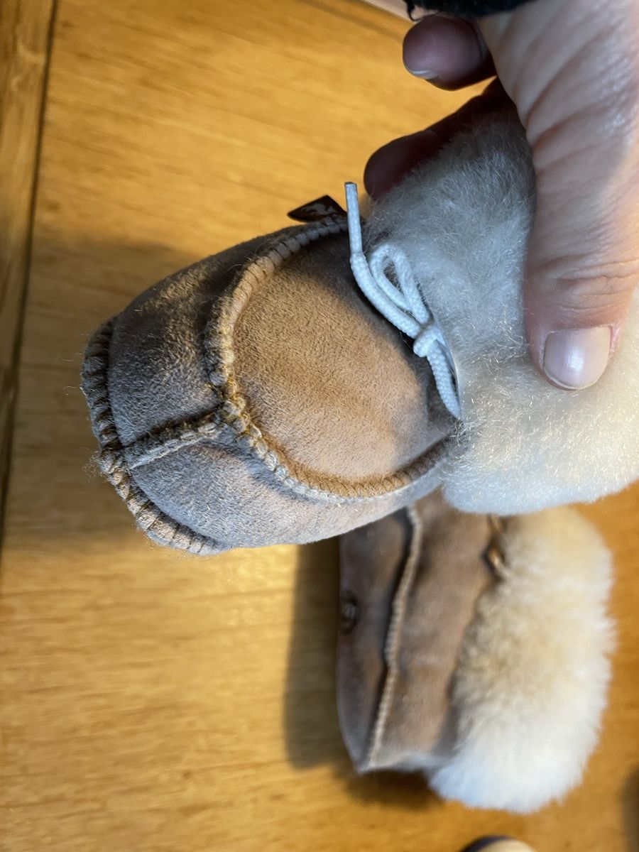 Schuhe für Jungen: Schuhe 22 – Neu (gemäss Beschreibung) aus Benken ZH von stefiz 2
