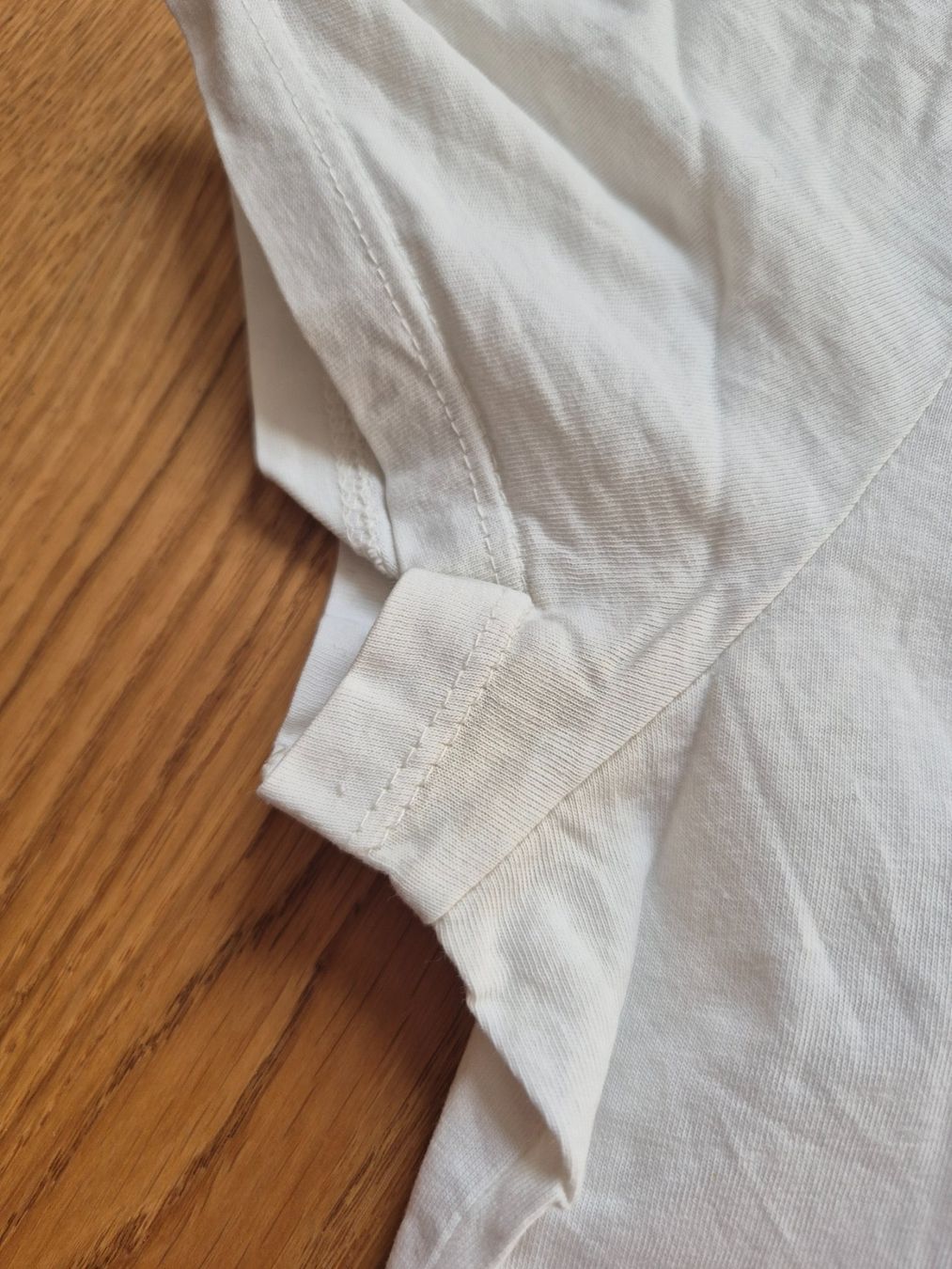 Esprit T-shirts: Weisses T-Shirt "Esprit" (Gr. M) – D'occasion à Gams par federli29 3