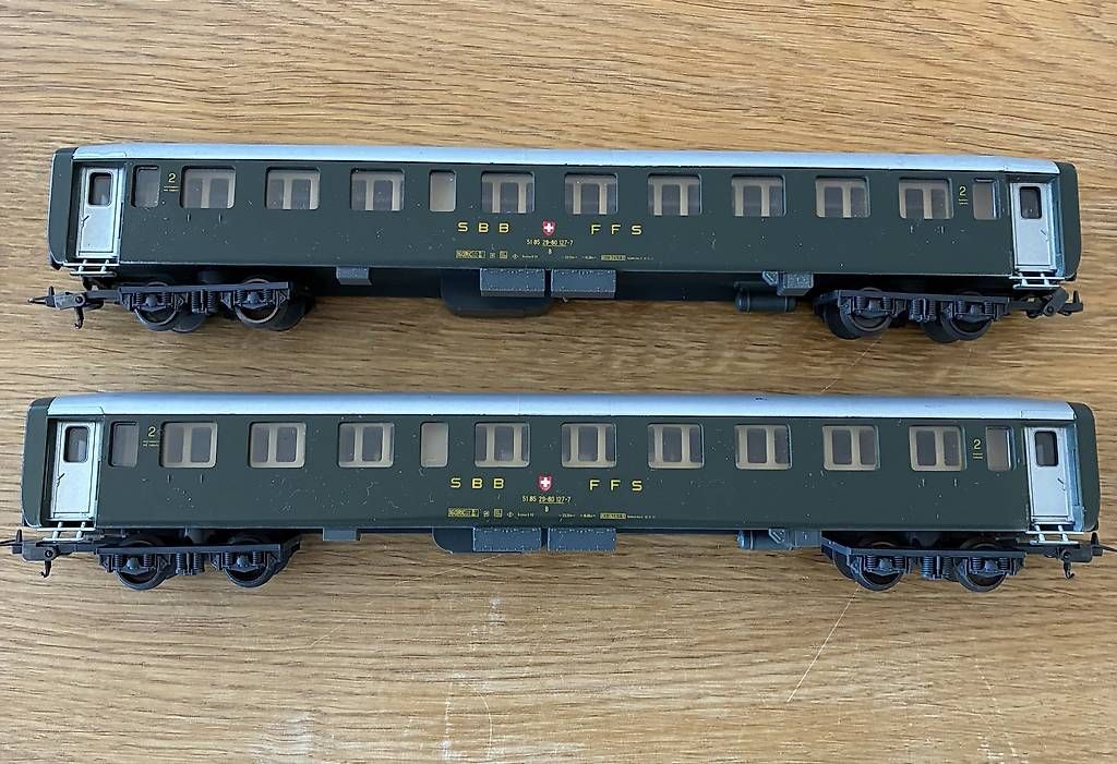 Modellini di ferrovie: Lima H0 Personenwagen – Usato da Rapperswil SG venduto da viv_sz77