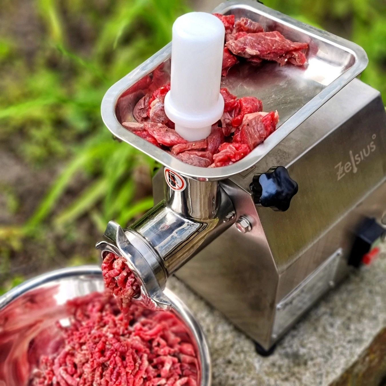 Elettrodomestici da cucina: Edelstahl Mahlzeit Profi Fleischwolf elektrisch  Wurstfüller – Nuovo (secondo la descrizione) da Kirchdorf AG venduto da Restposten110 2