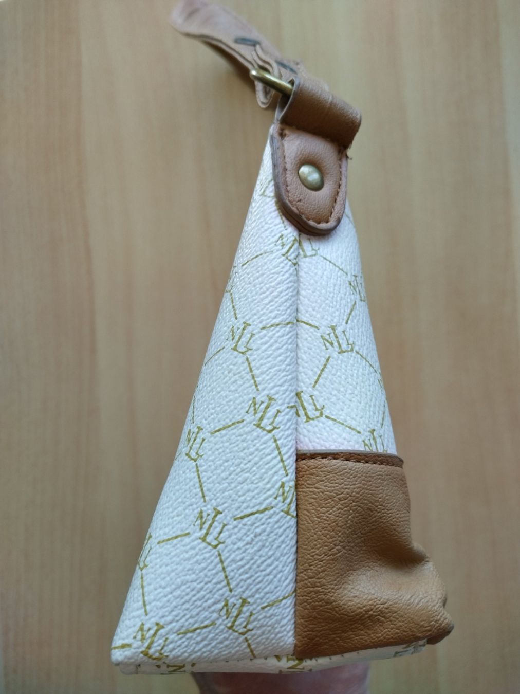 Taschen für Damen: Elegante CK COMACKOLLS Schultertasche / Handtasche – Gebraucht aus Jona von Argus36 3