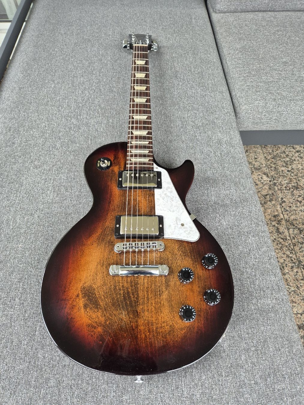 Gibson Strumenti musicali: Gibson Les Paul Studio – Usato da Fischbach-Göslikon venduto da Nidis4 5