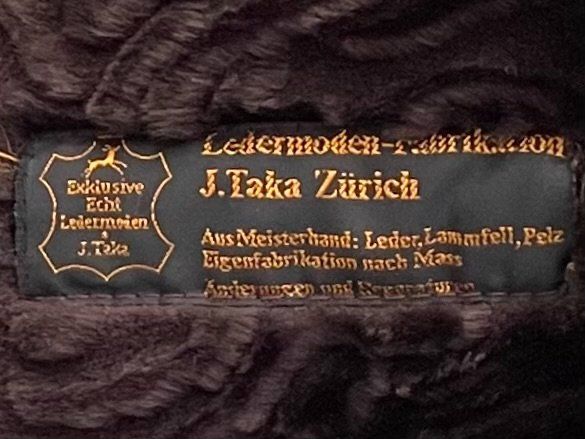 Wildleder-Mantel mit Lammfell von J.Taka, Zürich angefertigt
