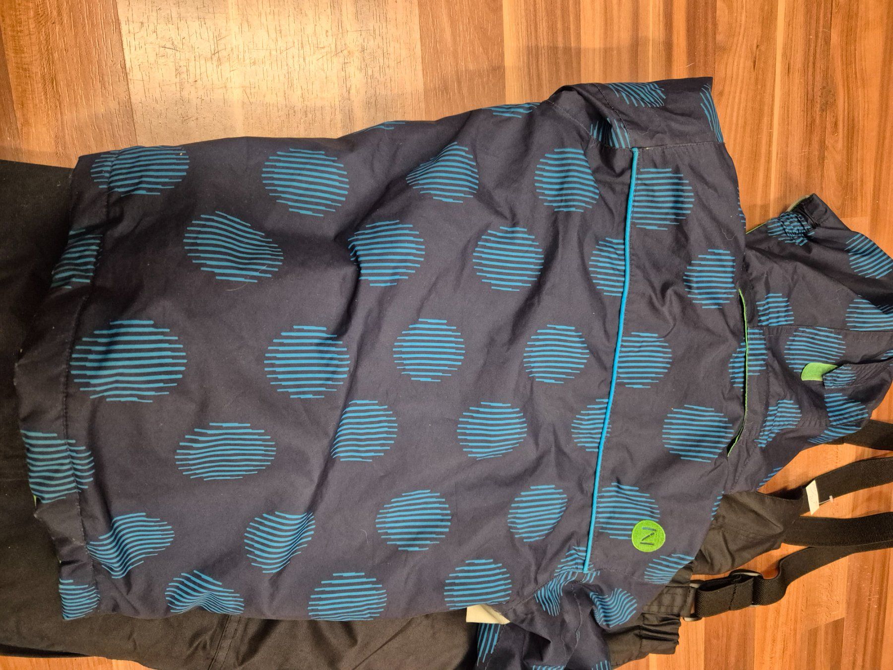 Giacche & Cappotti: Skijacke oder Skihose gr 104 B1 – Usato da Schwarzenburg venduto da Flamingo07 2