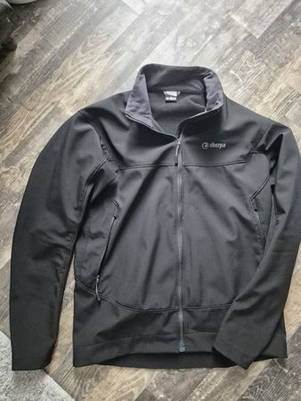 Sherpa Herren Softshelljacke / Outdoorjacke schwarz