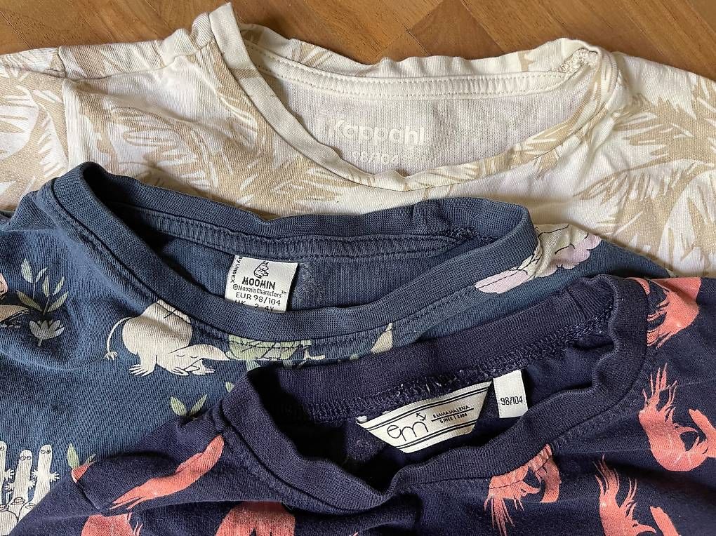 Camicie, T-shirt & Polo: 3x Scandi-Love Shirts: Gr. 98/104 – Usato da Zürich venduto da Medulla 2