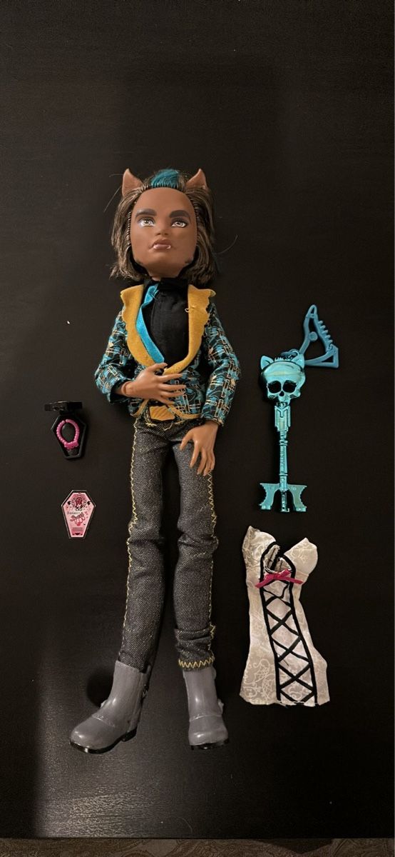 Bambole: Monster High Clawd Wolf Sweet 1600 G1 – Usato da Meyrin venduto da giu_v8tk