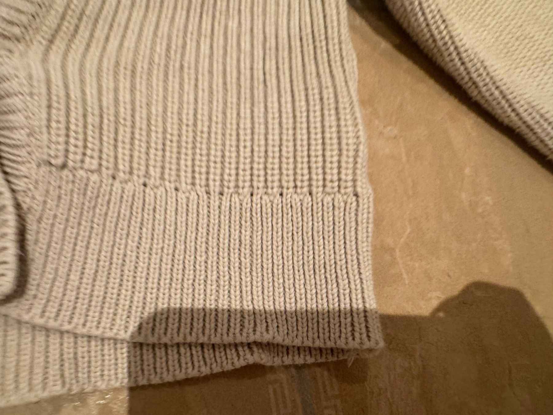 Molo Giacche & Cappotti: Molo NWT Strickjacke, 5-6J 110-116 – Nuovo (secondo la descrizione) da Klingnau venduto da Markus14 1