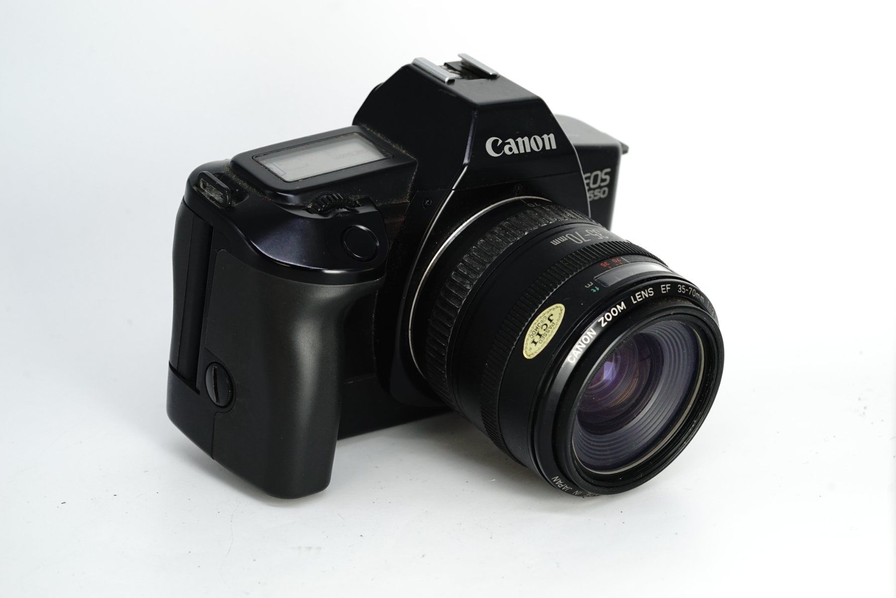 Canon Fotocamera: Canon EOS 650 mit Objektiv voll funktionstüchtig – Usato da Bischofszell venduto da Blende2 3