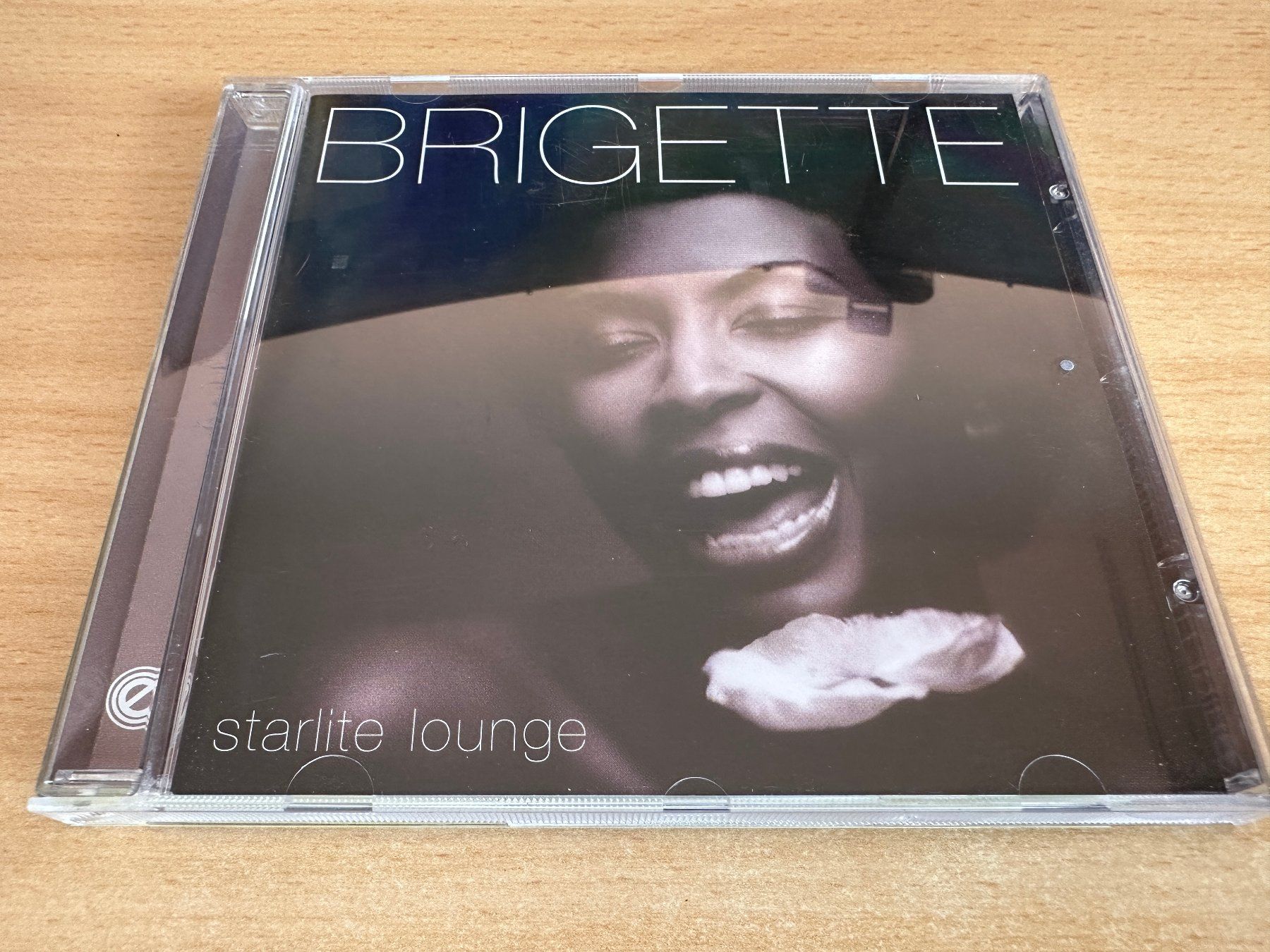 CD: Brigette – Starlite Lounge – Usato da Rikon im Tösstal venduto da Alpenmutz