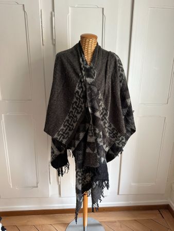 Strick Cape Umhang grau-schwarz S