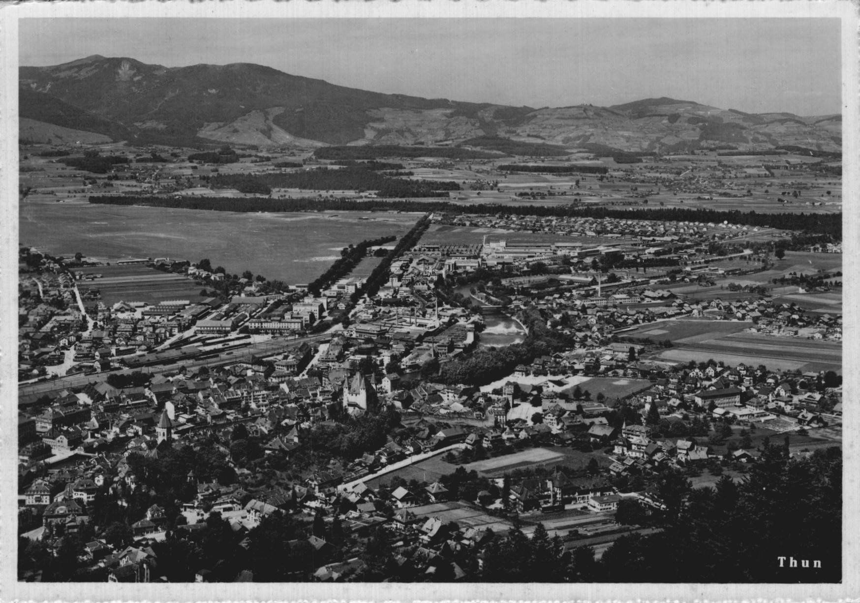 Cartoline postali: Alte Ansichtskarte Thun ca.1960 schön erhalten! – Usato da Luzern venduto da Kartenansicht