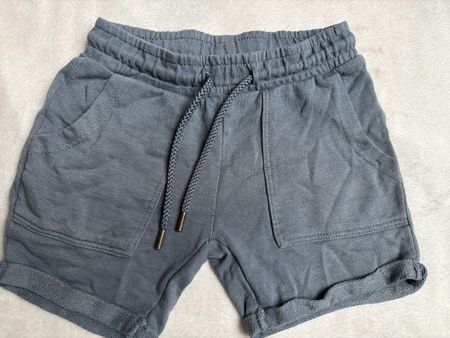 Lupilu Shorts grau Grösse 110/116 guter Zustand