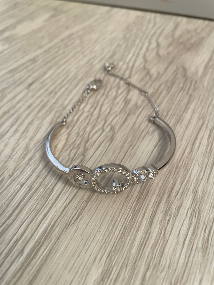 Swarovski Bracciali & Braccialetti: Swarovski Armreif mit Kristallen – Usato da Luzern venduto da MsErika