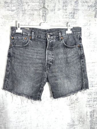LEVI'S 501 '93 DENIM SHORTS Sz: 34