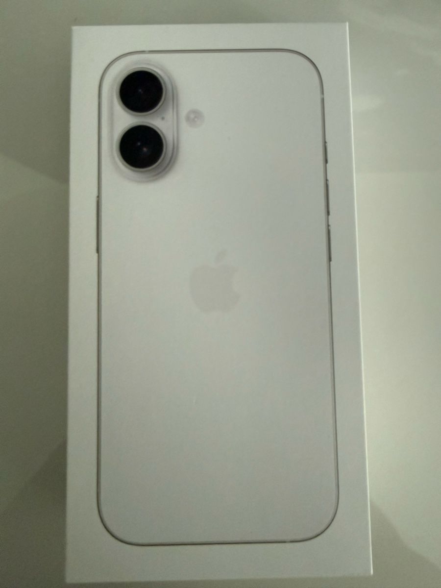 Apple Telefoni cellulari / Smartphones: iPhone 17 256 GB Neue Weiss  – Nuovo e nell'imballaggio originale da Zürich venduto da MarciaBraz 1