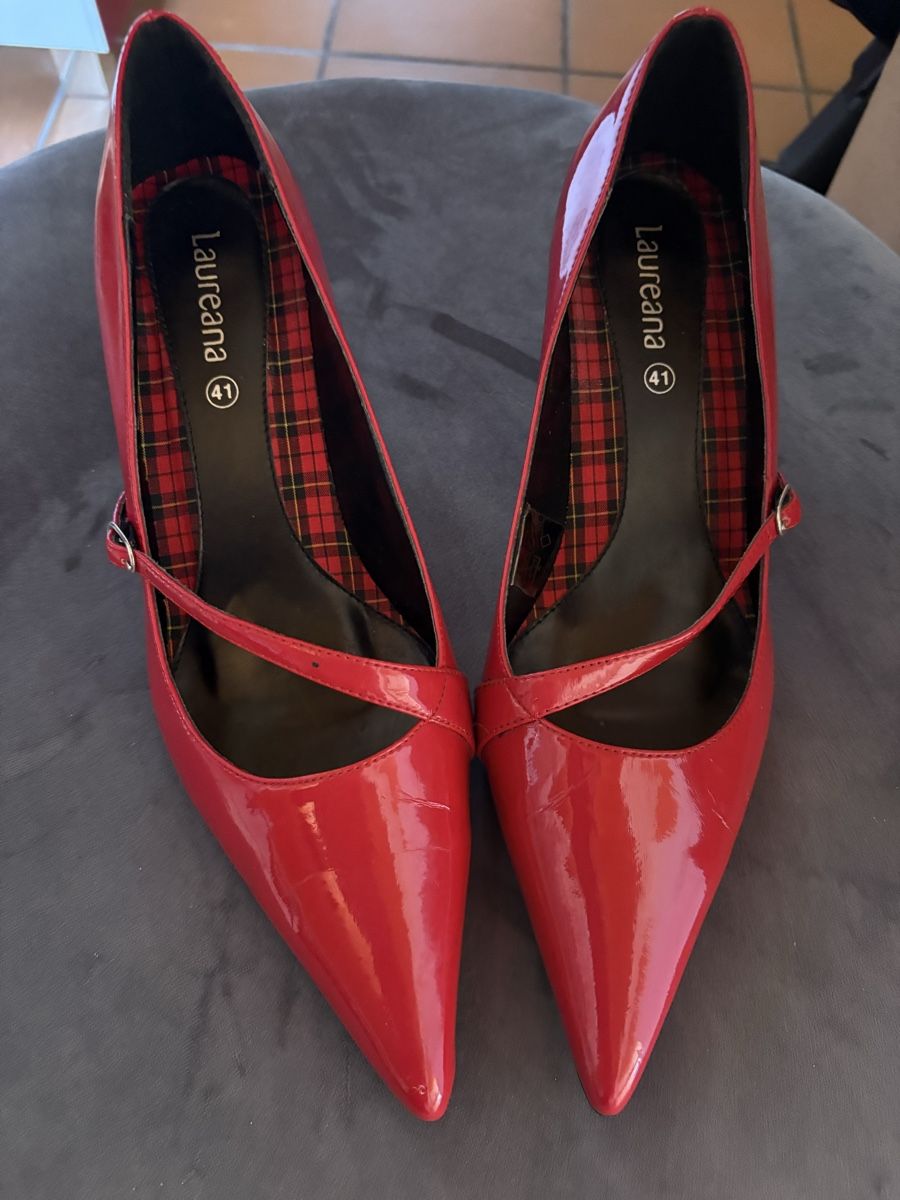 Damenschuhe: High Heels Rot Gr 41 – Gebraucht aus Stäfa von Louder85