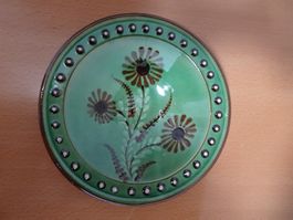 Plat décoratif en céramique (assiette)