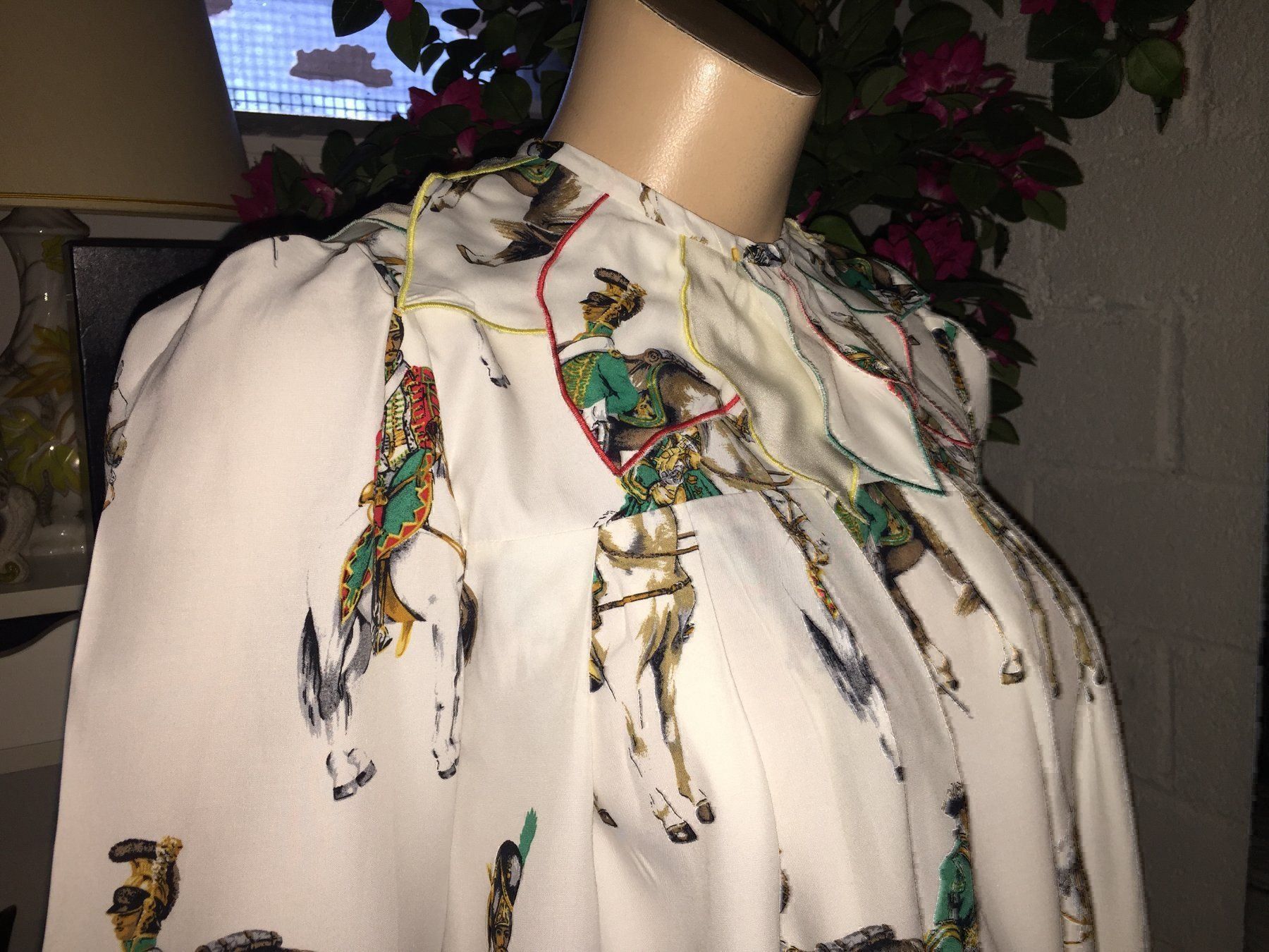 Tuniche: Tunique / Tunika taille / Grosse XS – Usato da Cossonay-ville venduto da Super-Price-Quality 3