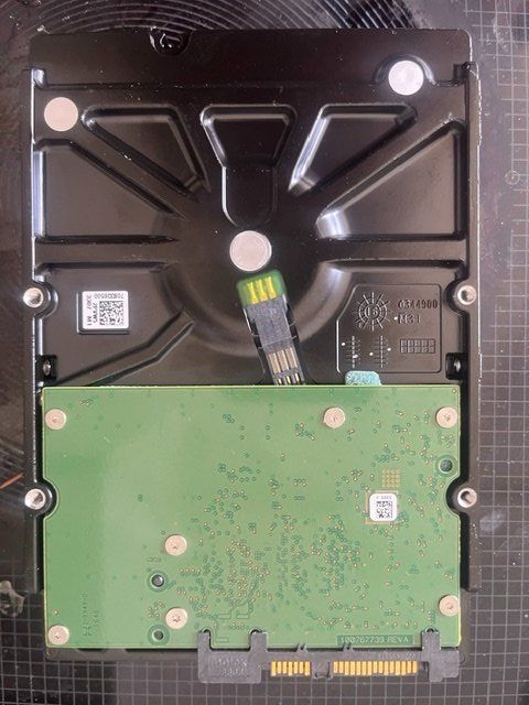 Dell Disques durs: SAS-Harddisk extern 1 TB – Neuf (Voir description) à Zürich par ku-si 1