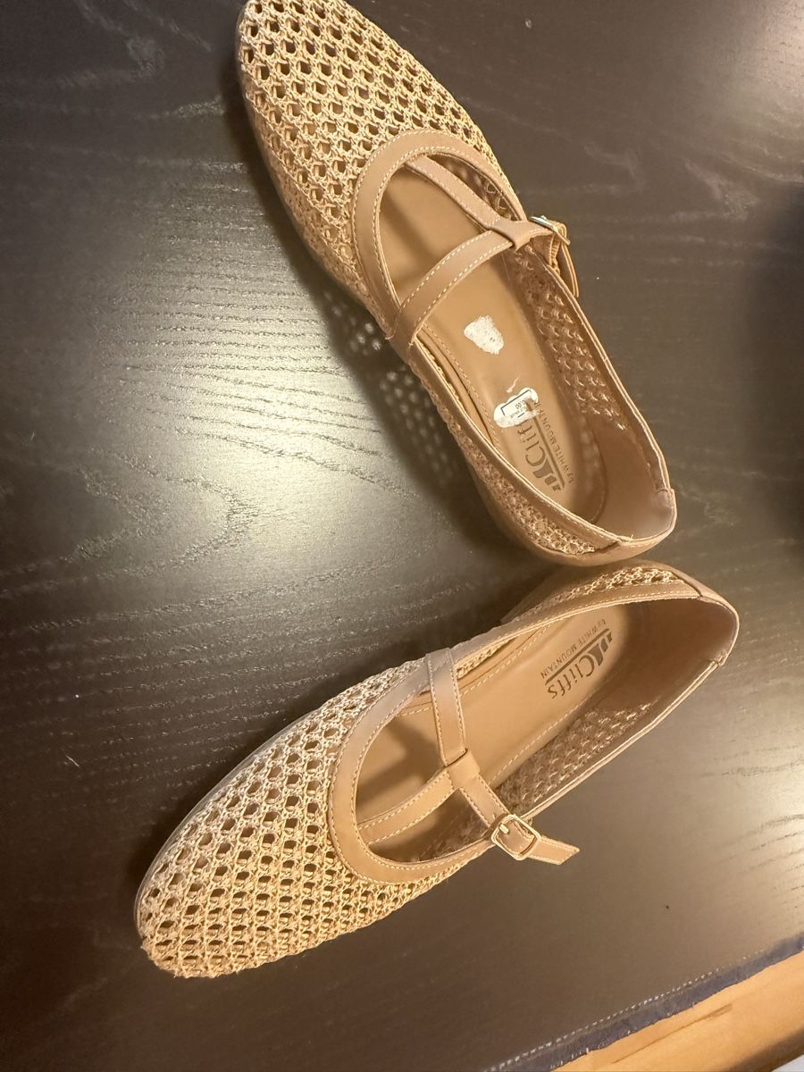 Damenschuhe: Cliffs by White Mountain Size 38.5 Tan Mesh T-Strap Sho – Neu (gemäss Beschreibung) aus Montreux von SDMontreux 1