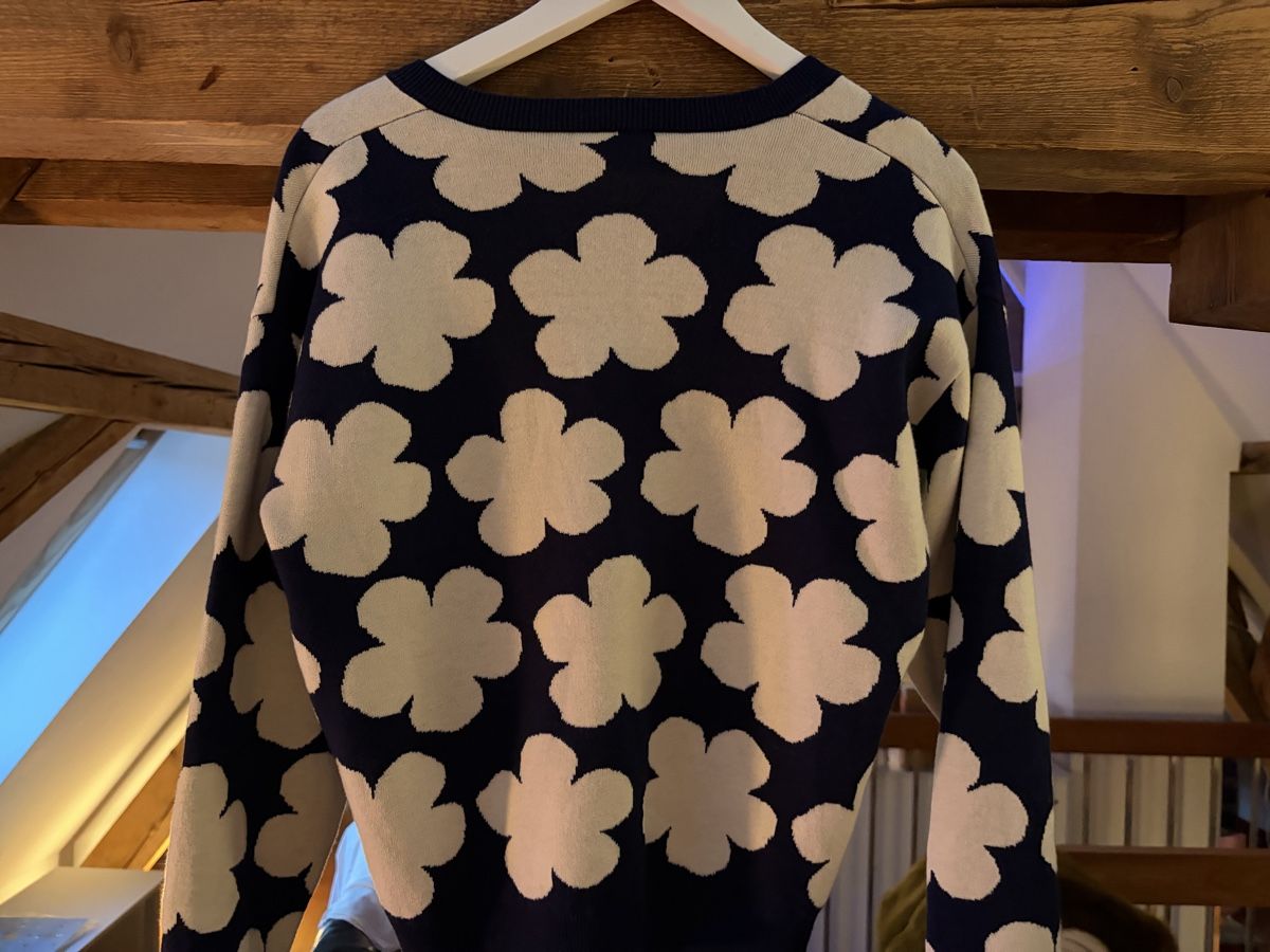 Kenzo Maglioni & Felpe: Kenzo Paris Wollpullover mit Blumenmuster, Grösse M Top! – Nuovo (secondo la descrizione) da Muttenz venduto da cho_xj52 3