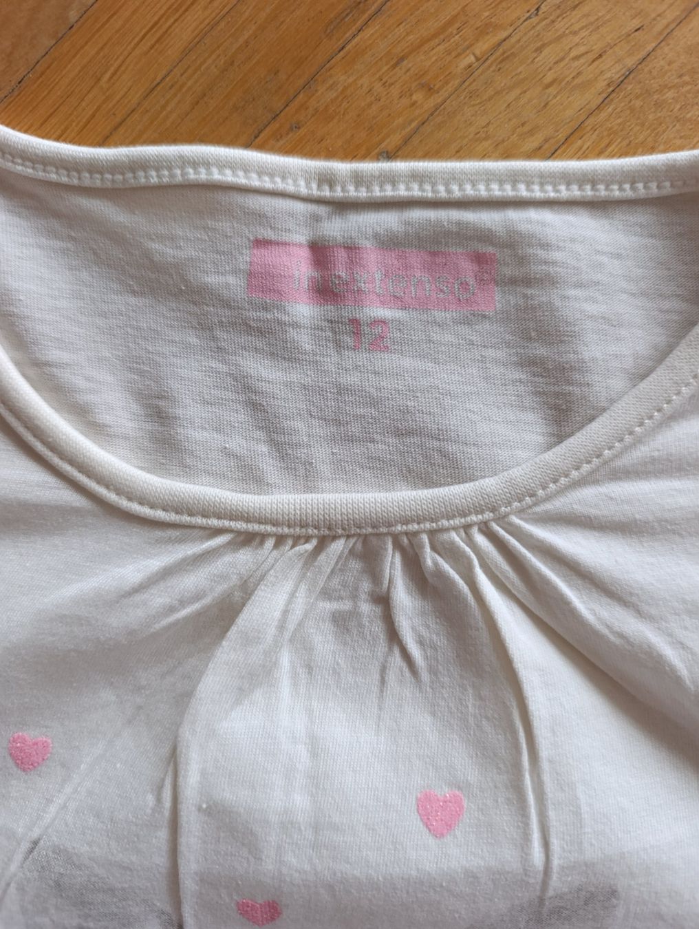 Hemden, T-Shirts & Polos: Mädchen Langarm T-Shirt Gr 146 – Gebraucht aus Zürich von mir_2kjl 2
