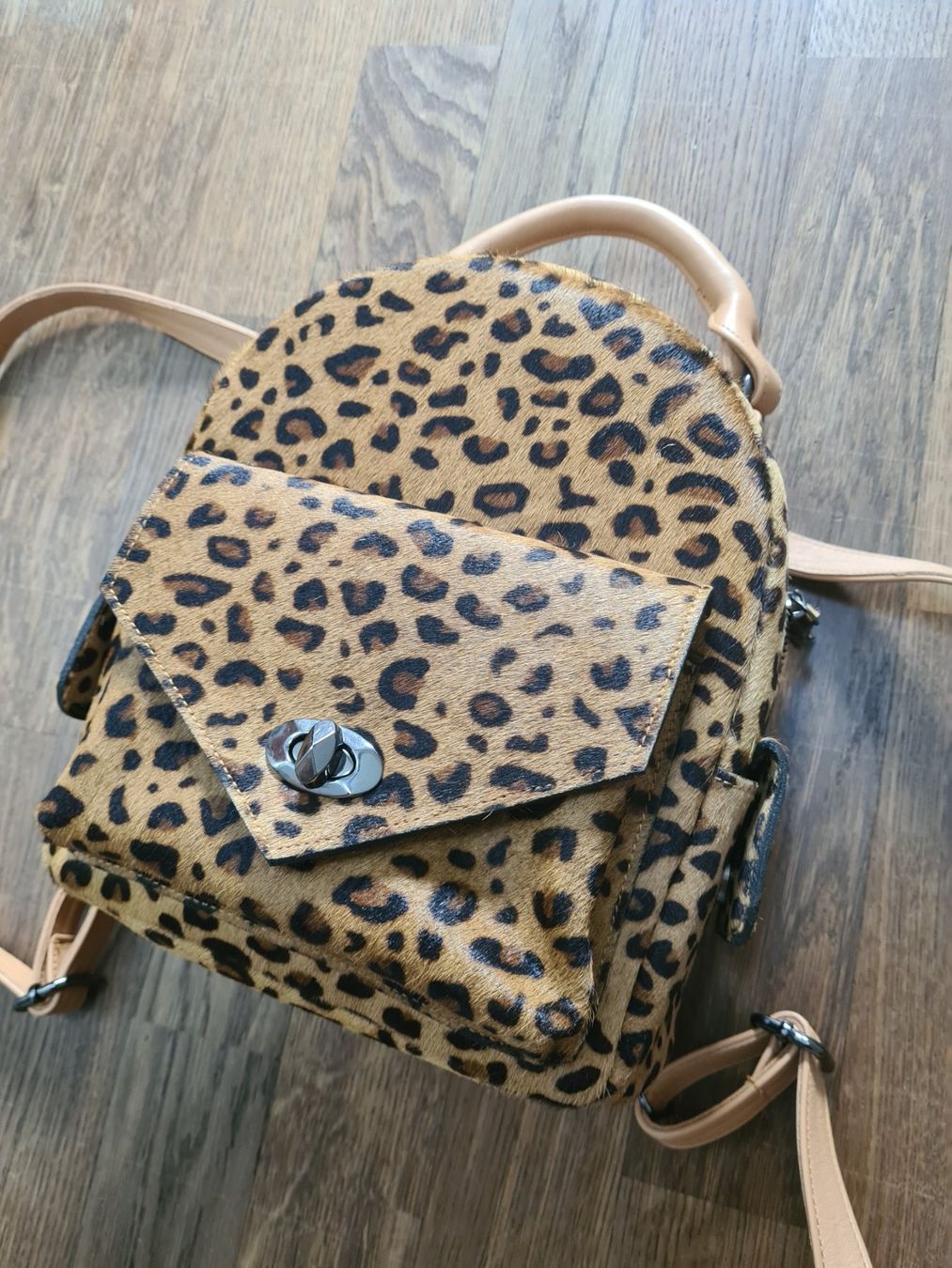 Zaini: Handmade NEW leather backpack leopard print – Nuovo (secondo la descrizione) da Zürich venduto da monadiederich 3