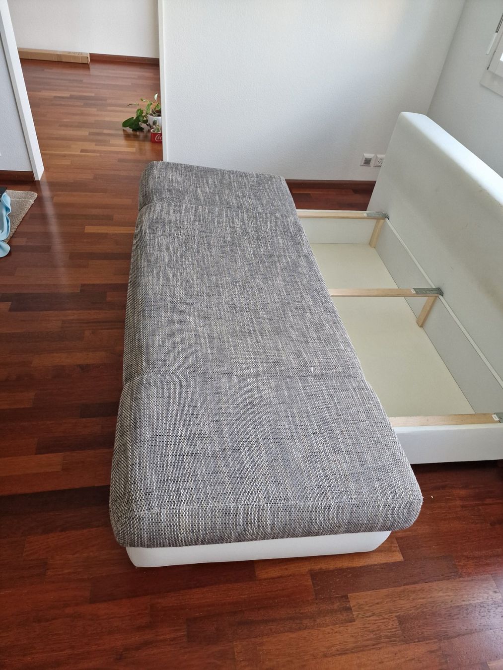 Divani: Couch / Sofa mit Stauraum – Usato da Basel venduto da Blaze_It 3