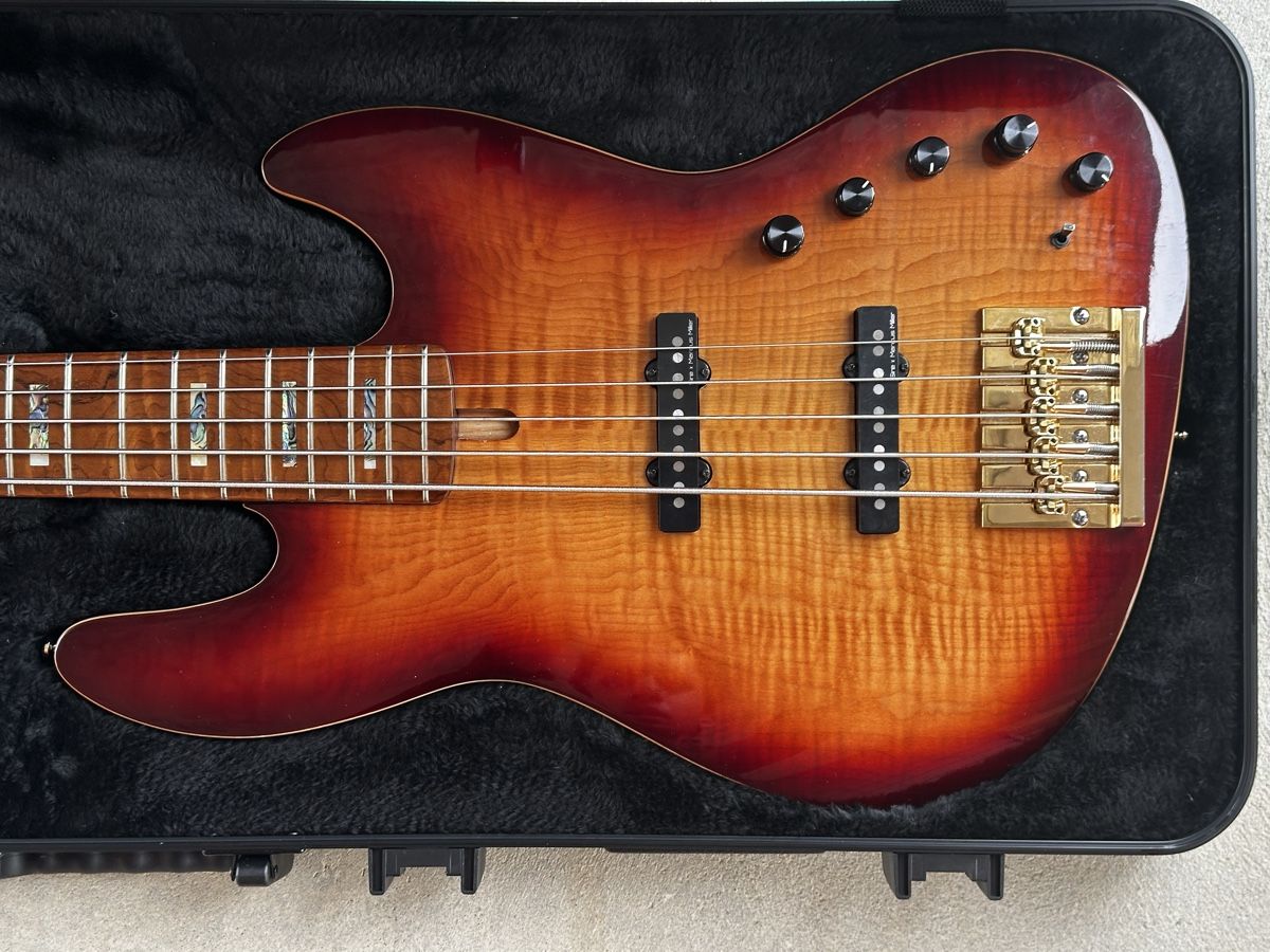 Musikinstrumente: Sire Marcus Miller V10dx-5  – Neu (gemäss Beschreibung) aus Zollikofen von bos_z8wl 1