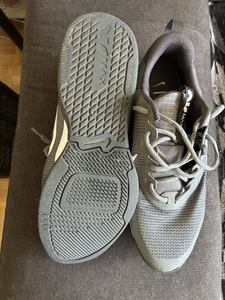 Nike Herrenschuhe: Baskets homme NIKE AIR MAX – Gebraucht aus Areuse von sis_y7dg 1