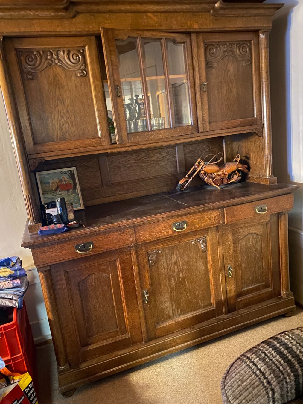 Credenze: Rustikaler Buffetschrank, Eiche massiv, vintage, Top Zustand – Usato da Niederbipp venduto da cla_ynv9 1